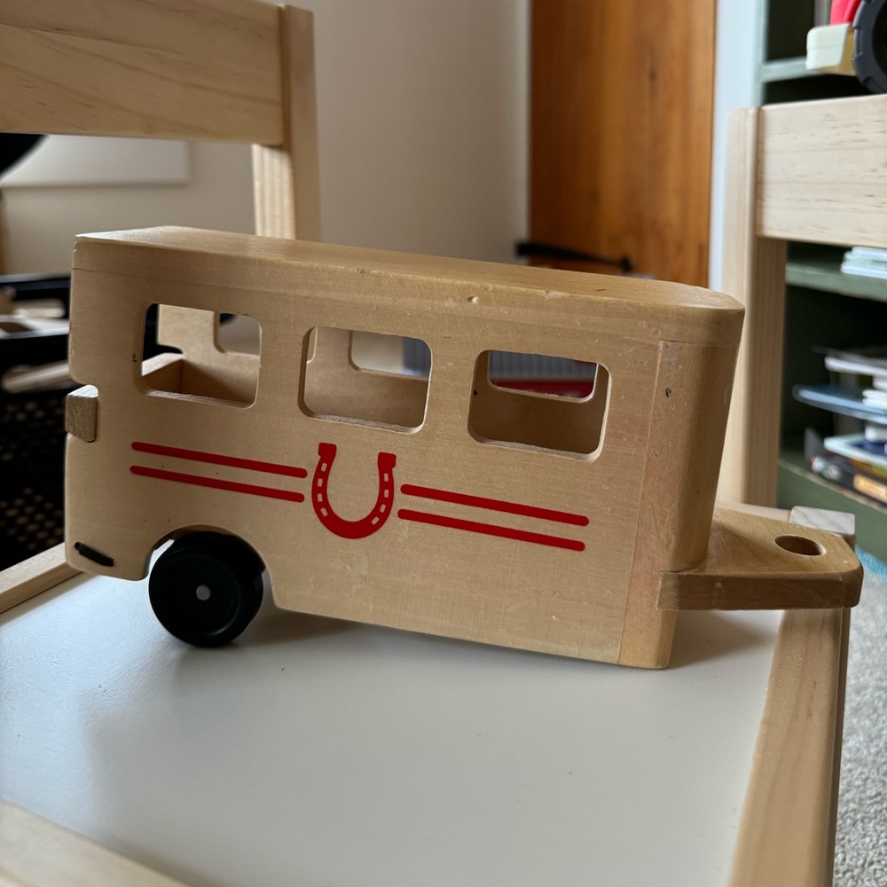 Melissa & Doug Wooden Horse Carrier Trailer